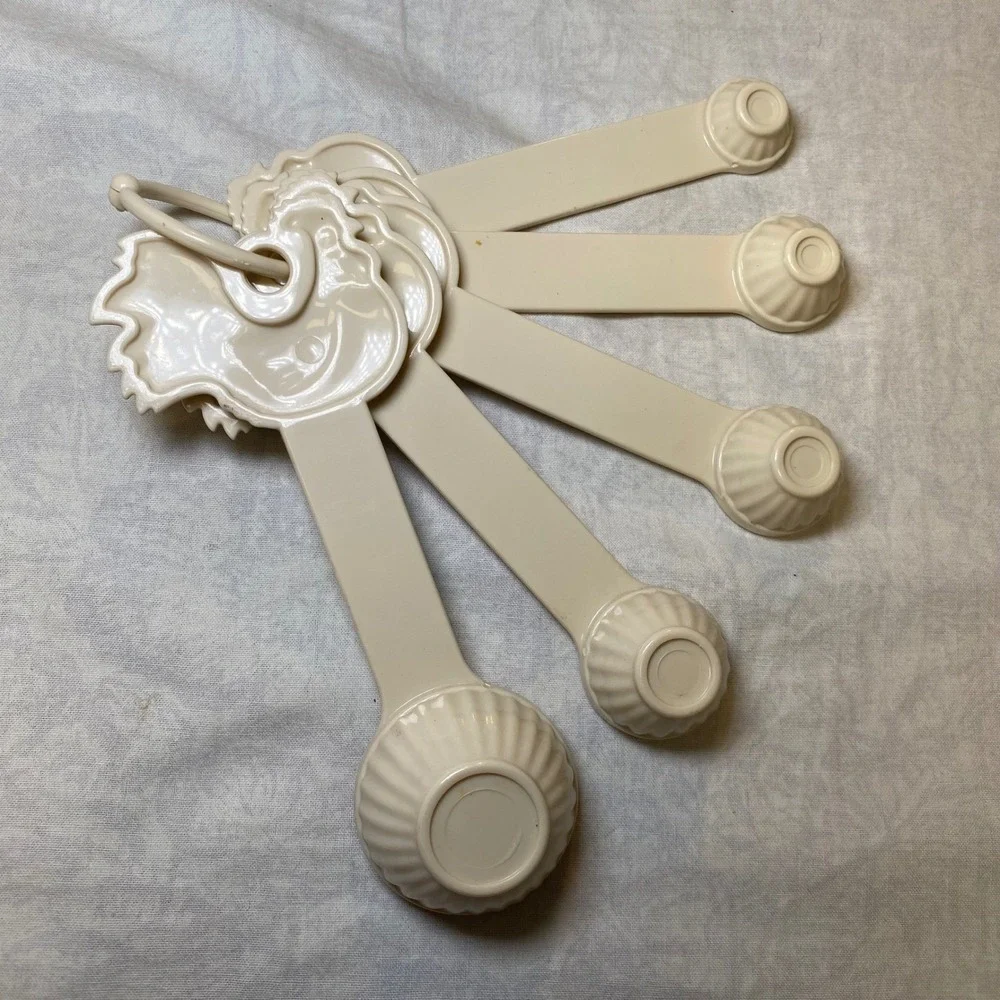 Paula Deen Rooster Chicken 5Pc Measuring Spoon Set Ivory Cream Farmhouse Kitchen